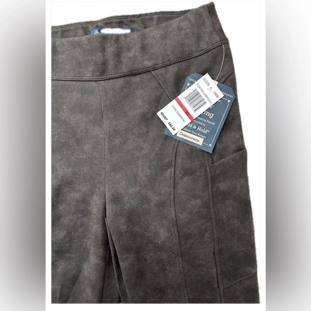 NWT Democracy Women’s Brown/Gray Faux Suede Glider Pocket Leggings, Size XS - Picture 3 of 3
